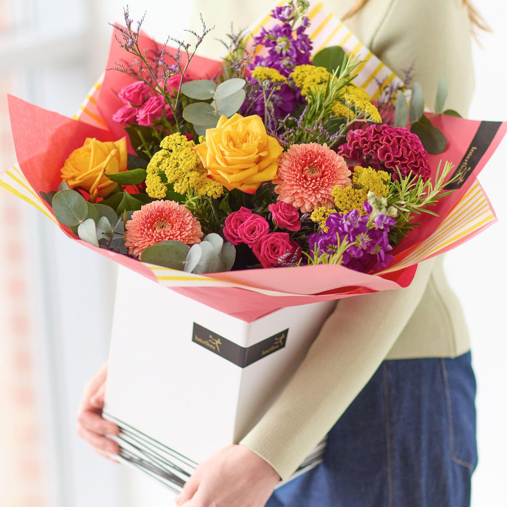 Extra Luxurious Bright Bouquet. / 501630