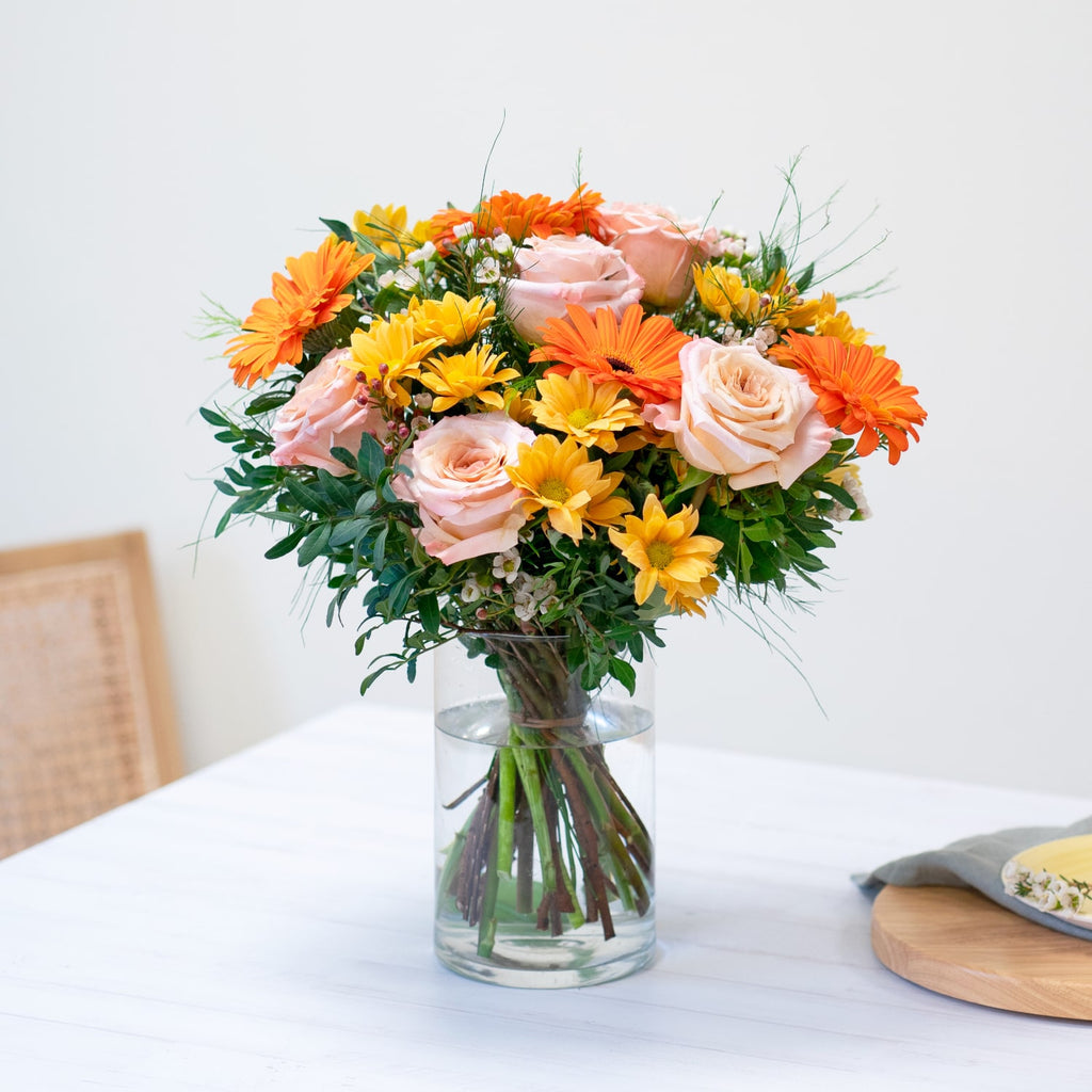 Bouquet with roses and mixed flowers / F0204-S-N